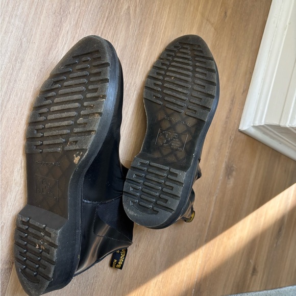 Dr. Martens Black Leather Chelsea Boots - Picture 5 of 5